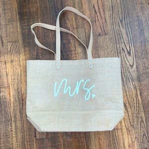 Large tote